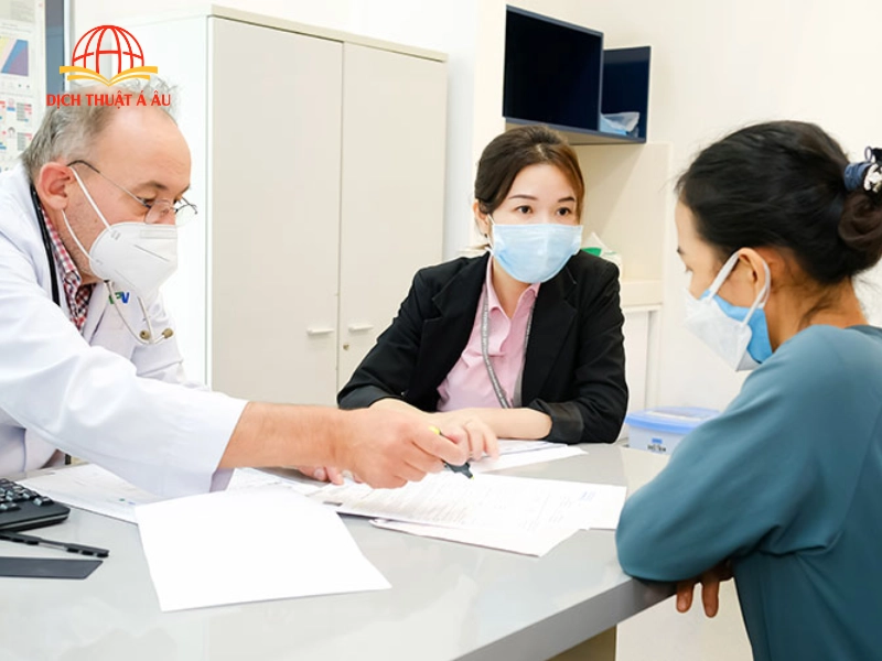 phiên dịch y tế