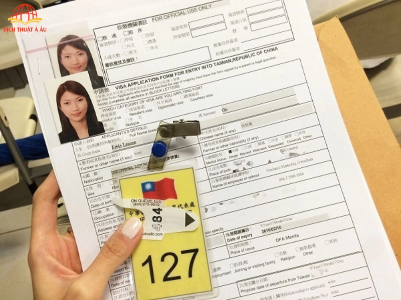 Dịch thuật công chứng hồ sơ du học