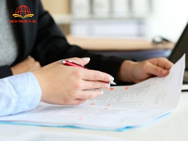 Dịch thuật công chứng Tân Phú phục vụ nhu cầu hồ sơ cá nhân và doanh nghiệp
