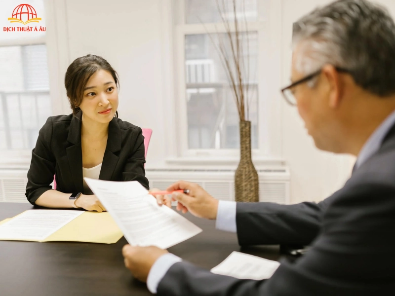 Tầm quan trọng của dịch thuật tiếng Trung trong hoạt động kinh doanh quốc tế